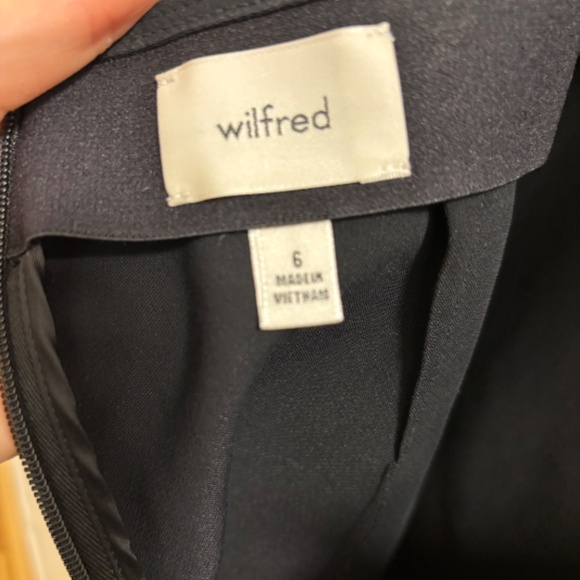 Aritzia Aperature Tie-Back Dress (Black) - Picture 4 of 4